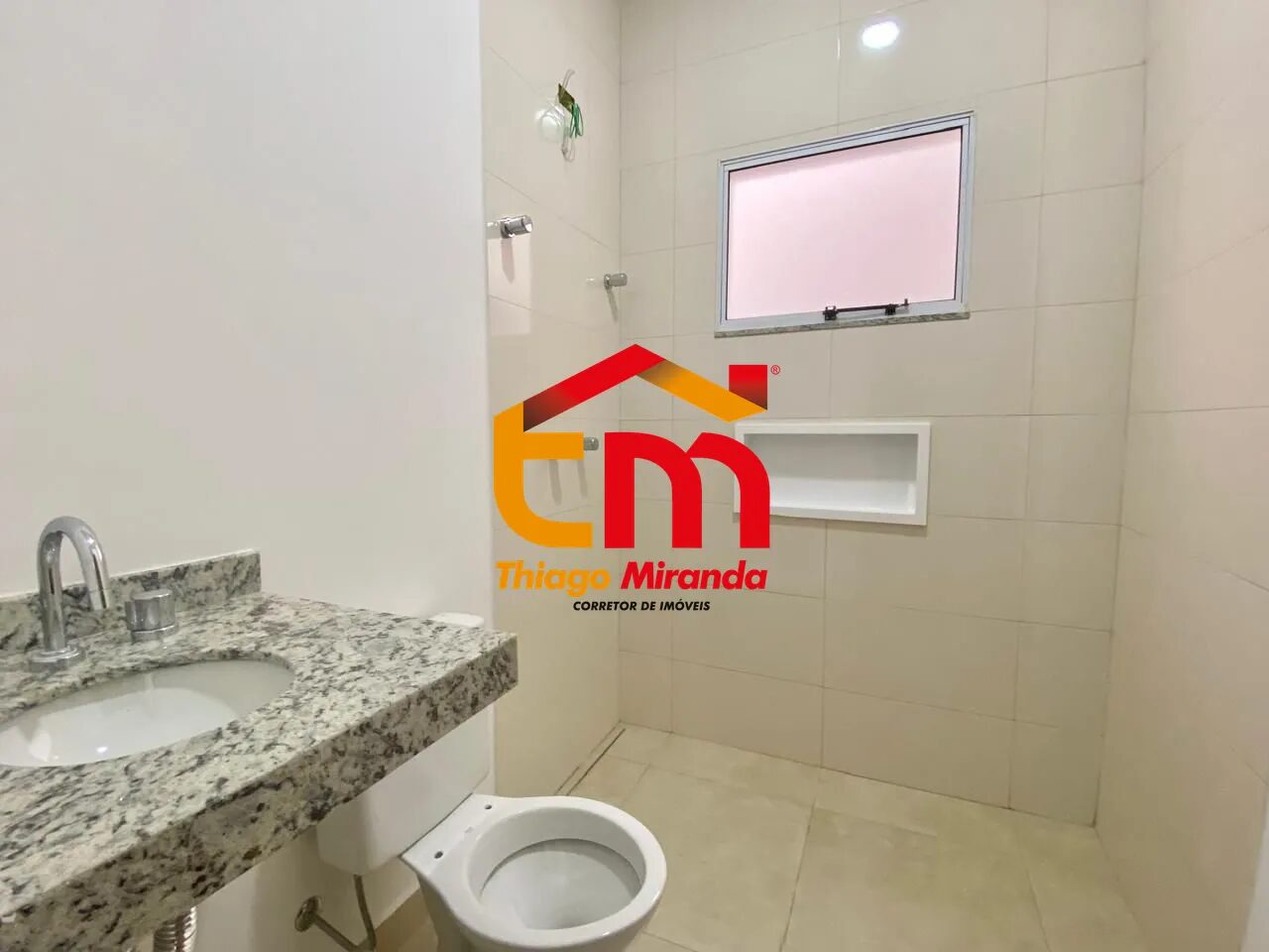 Foto 5 de Casa de 2 quartos na Medicina, 70 m²