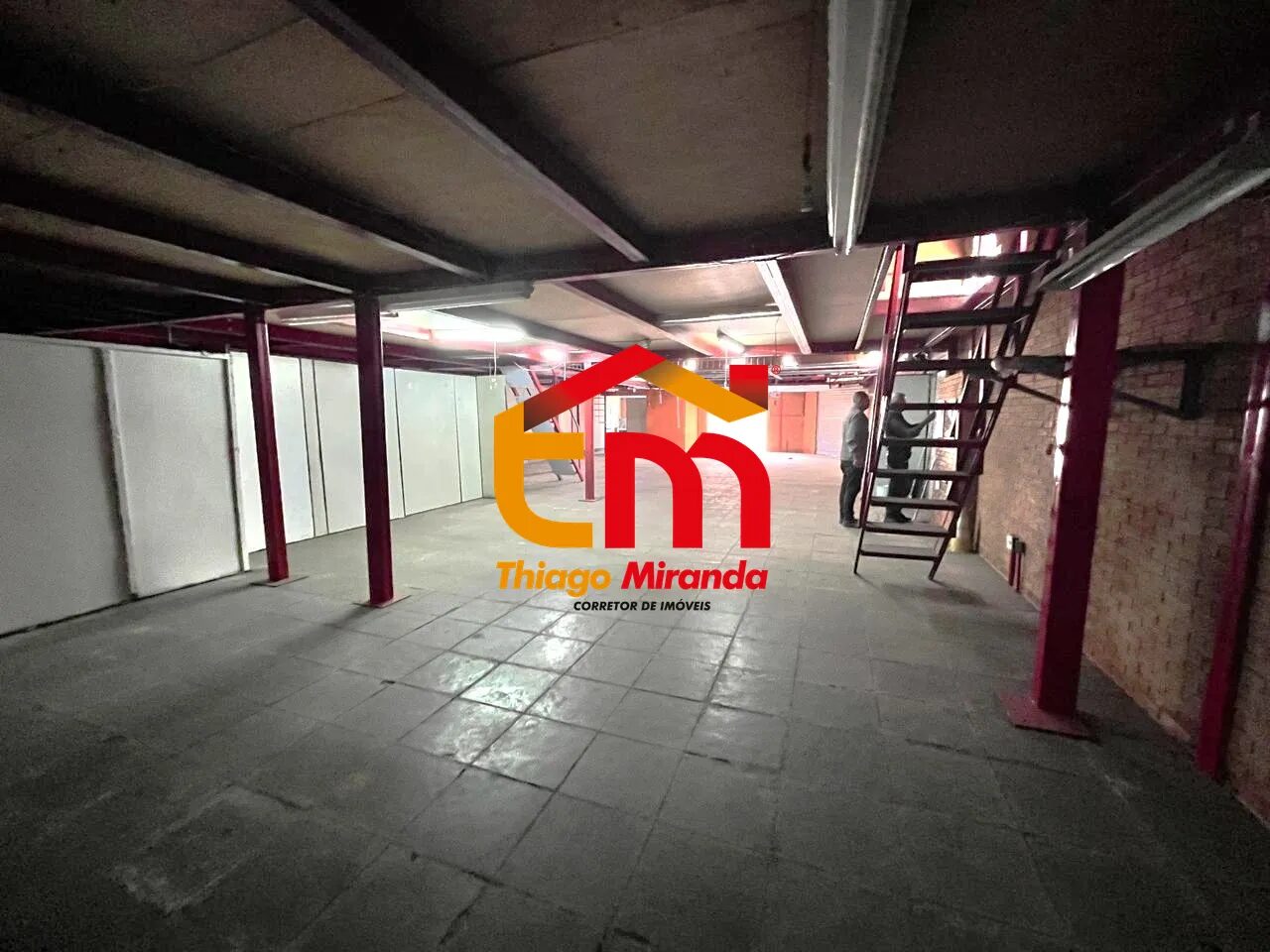 Foto 2 de Prédio comercial de 390 m² para alugar na Varginha, Itajubá-MG