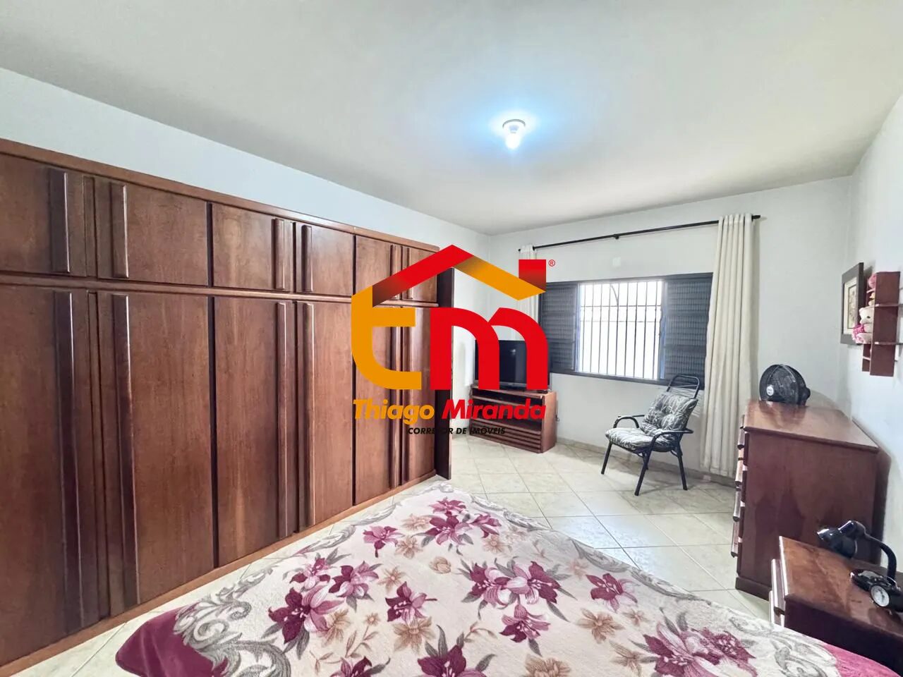 Foto 4 de Casa de 3 quartos no Morro Chic, 140 m²