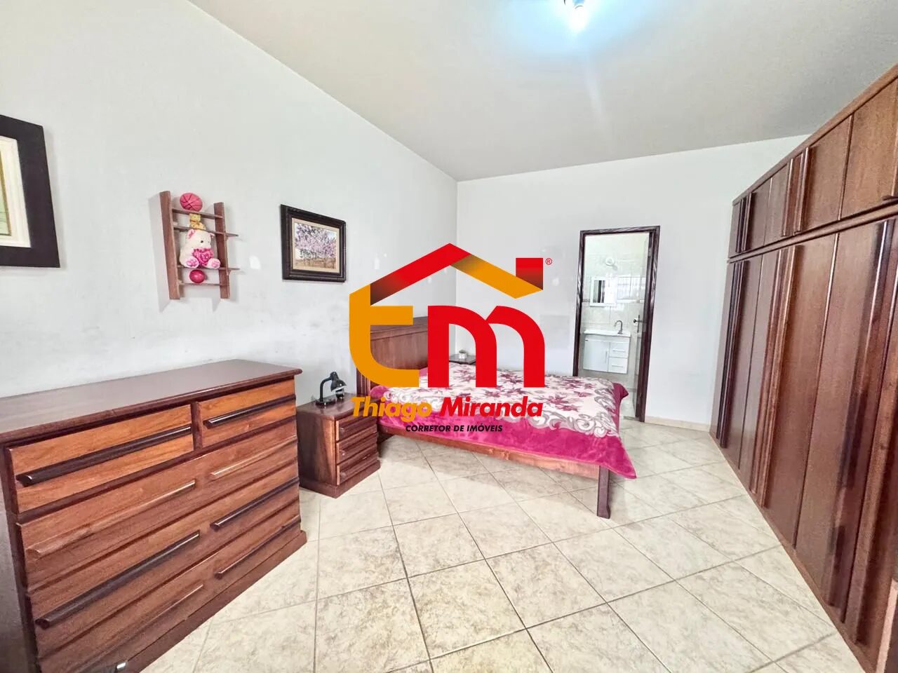 Foto 5 de Casa de 3 quartos no Morro Chic, 140 m²