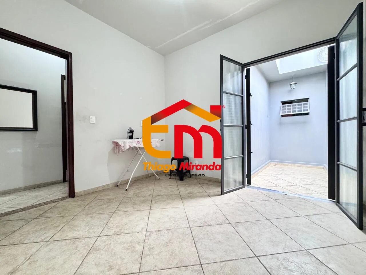 Foto 6 de Casa de 3 quartos no Morro Chic, 140 m²