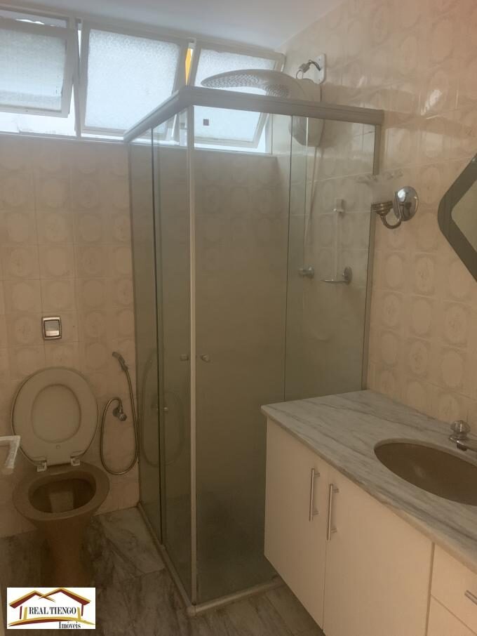 Foto 5 de Três quartos e uma vaga no Centro