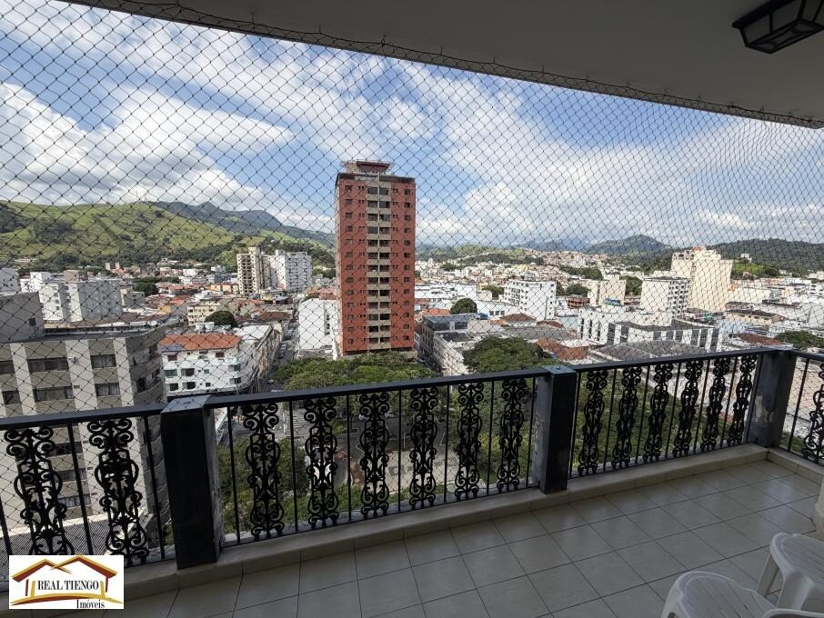 Foto 3 de Quatro quartos no Edifício João Corrêa Pinto