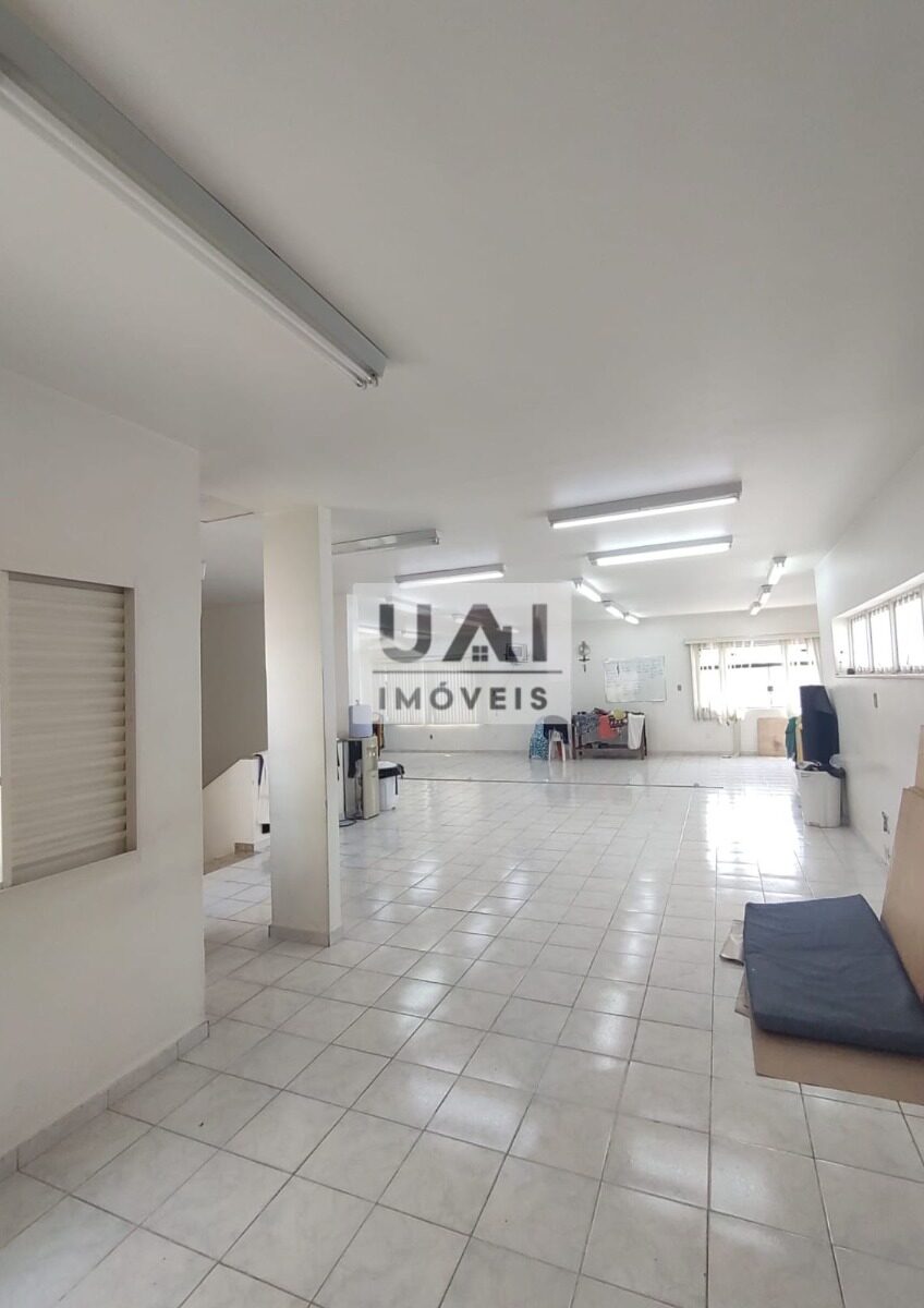 Foto 2 de Loja comercial de 150 m² para alugar no bairro Centro