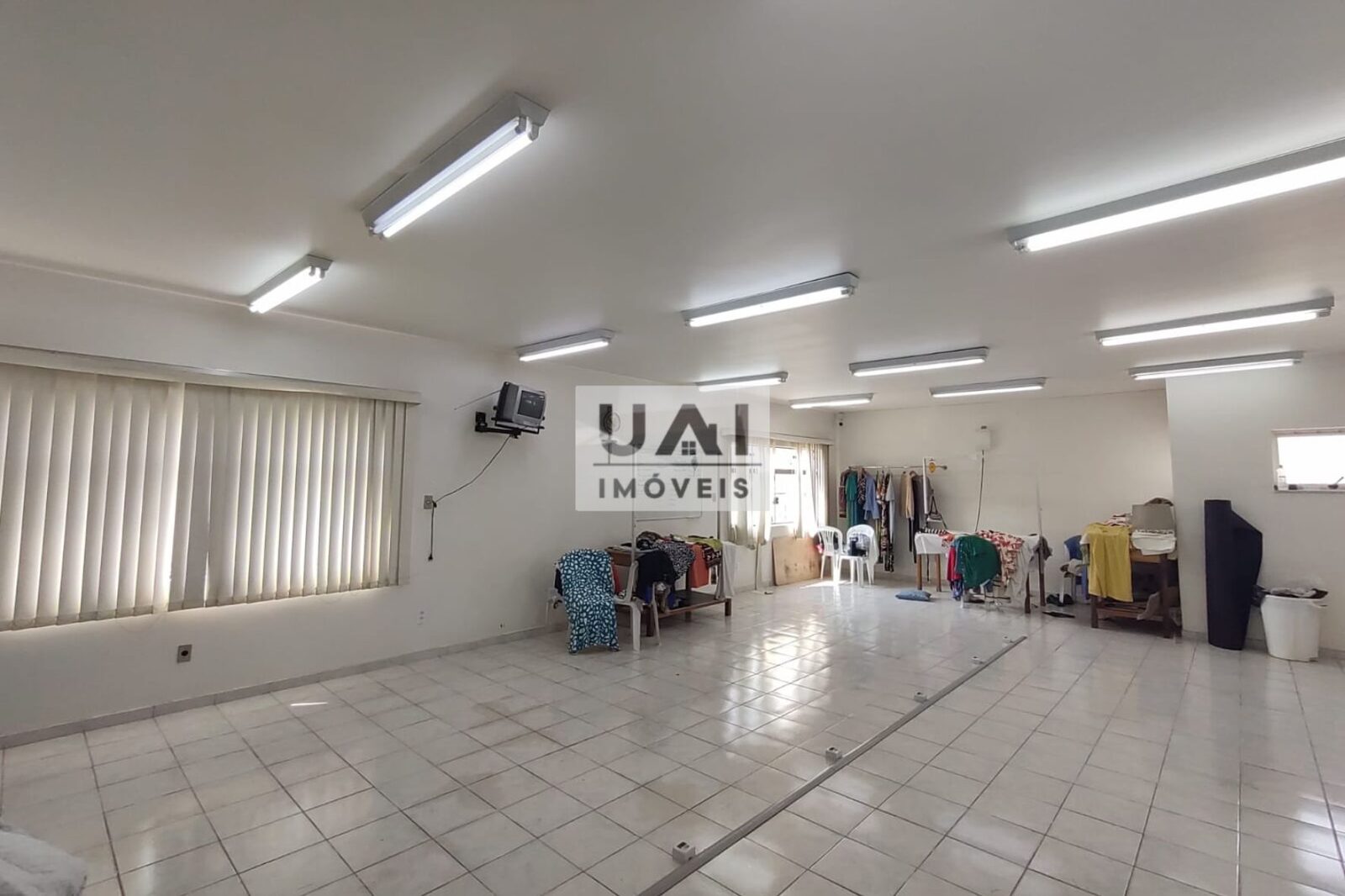 Foto 3 de Loja comercial de 150 m² para alugar no bairro Centro